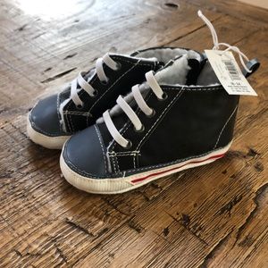 Old Navy shoes 18-24 mos